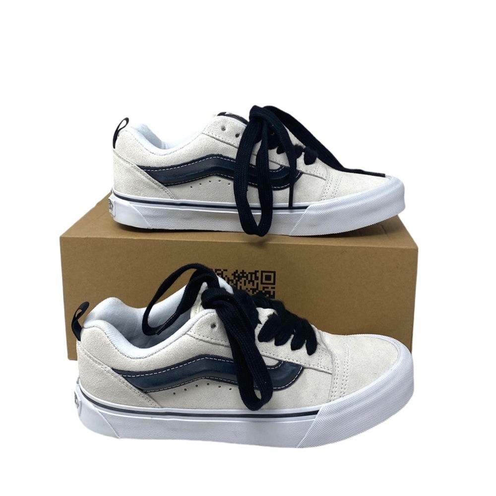 VANS Knu Skool Suede Sneakers Low Shoes Skate Cream Black Women Size ALSU01936 - Picture 2 of 8